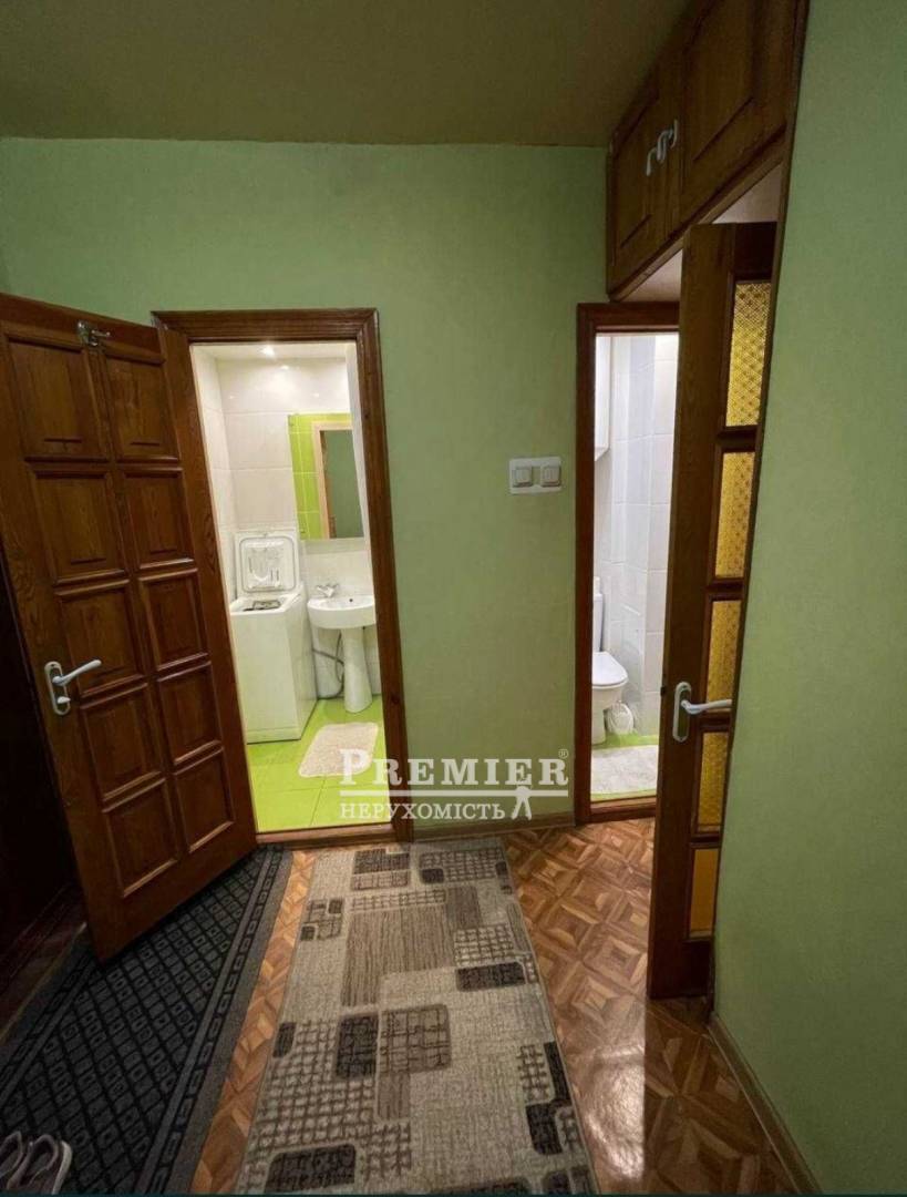 Продажа 2-комнатной квартиры 43 м², Академика Заболотного ул.