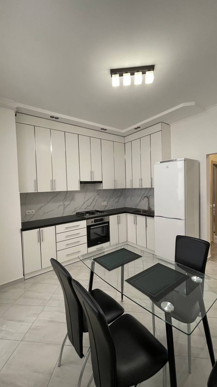 Аренда 1-комнатной квартиры 50 м², Квитки-Основьяненко ул., 8Б