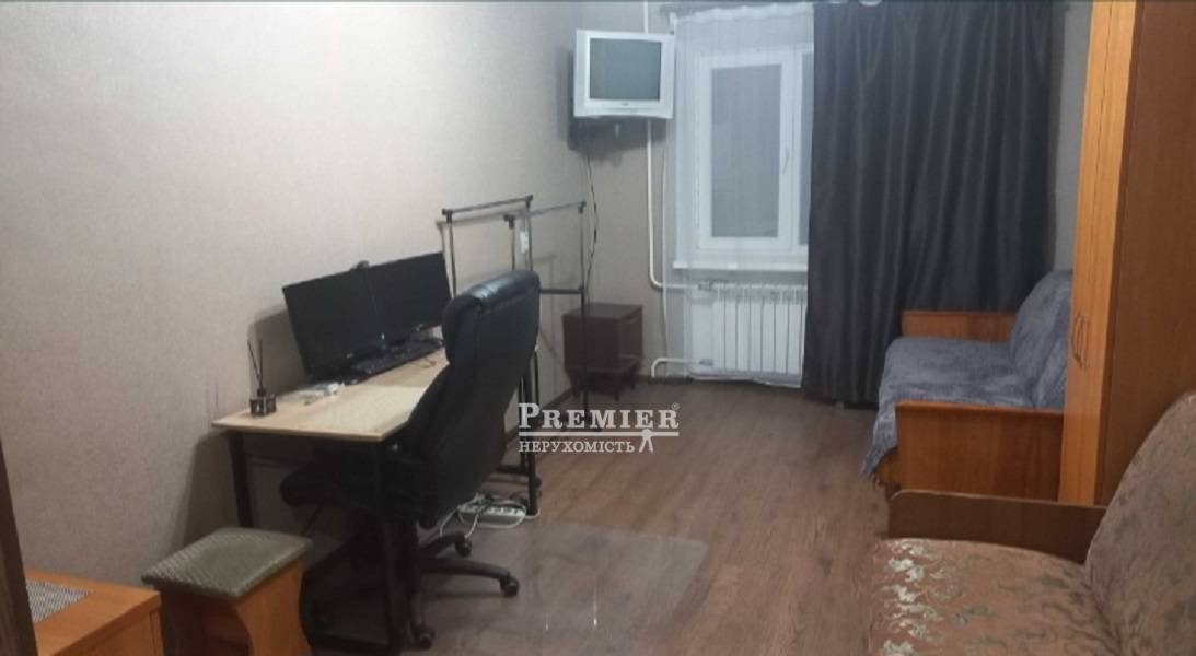 Продаж 1-кімнатної квартири 25 м², Сегедская вул.
