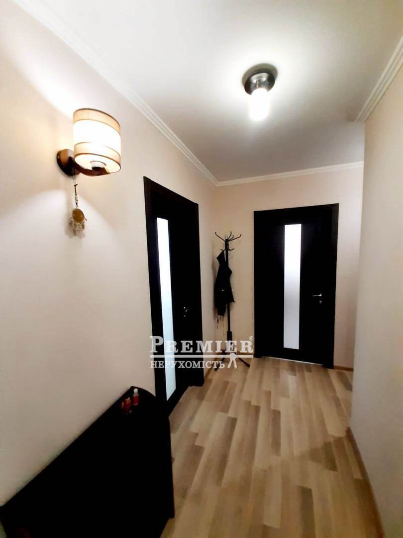 Продаж 4-кімнатної квартири 85 м², Семена Палія вул.