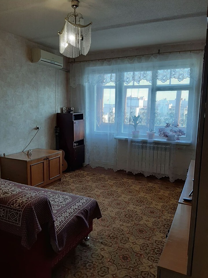 Продажа 1-комнатной квартиры 40 м², Шнеерсона ул., Менахем-Мендл(вул.Мініна)