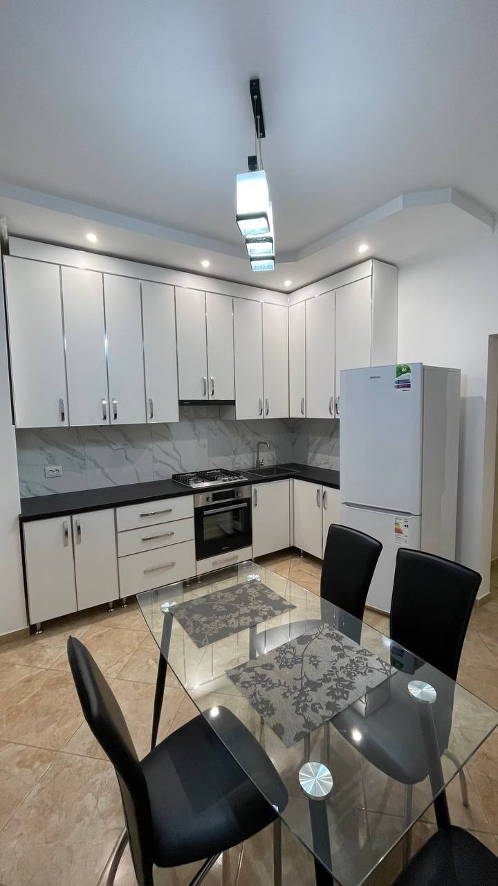 Аренда 1-комнатной квартиры 50 м², Квитки-Основьяненко ул., 8Б