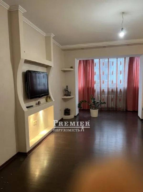 Продаж 3-кімнатної квартири 78 м², Семена Палія вул.