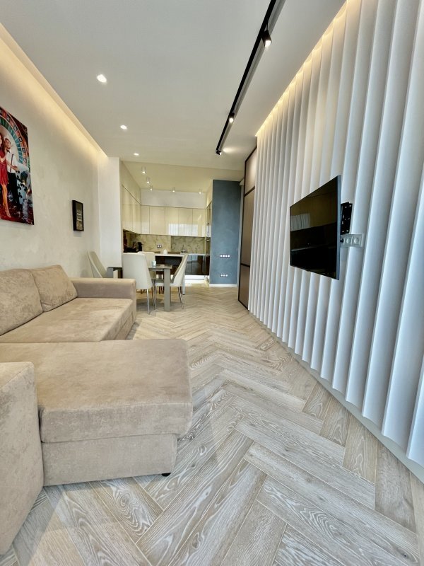 Продаж 2-кімнатної квартири 74 м², Французский бул., 85/5