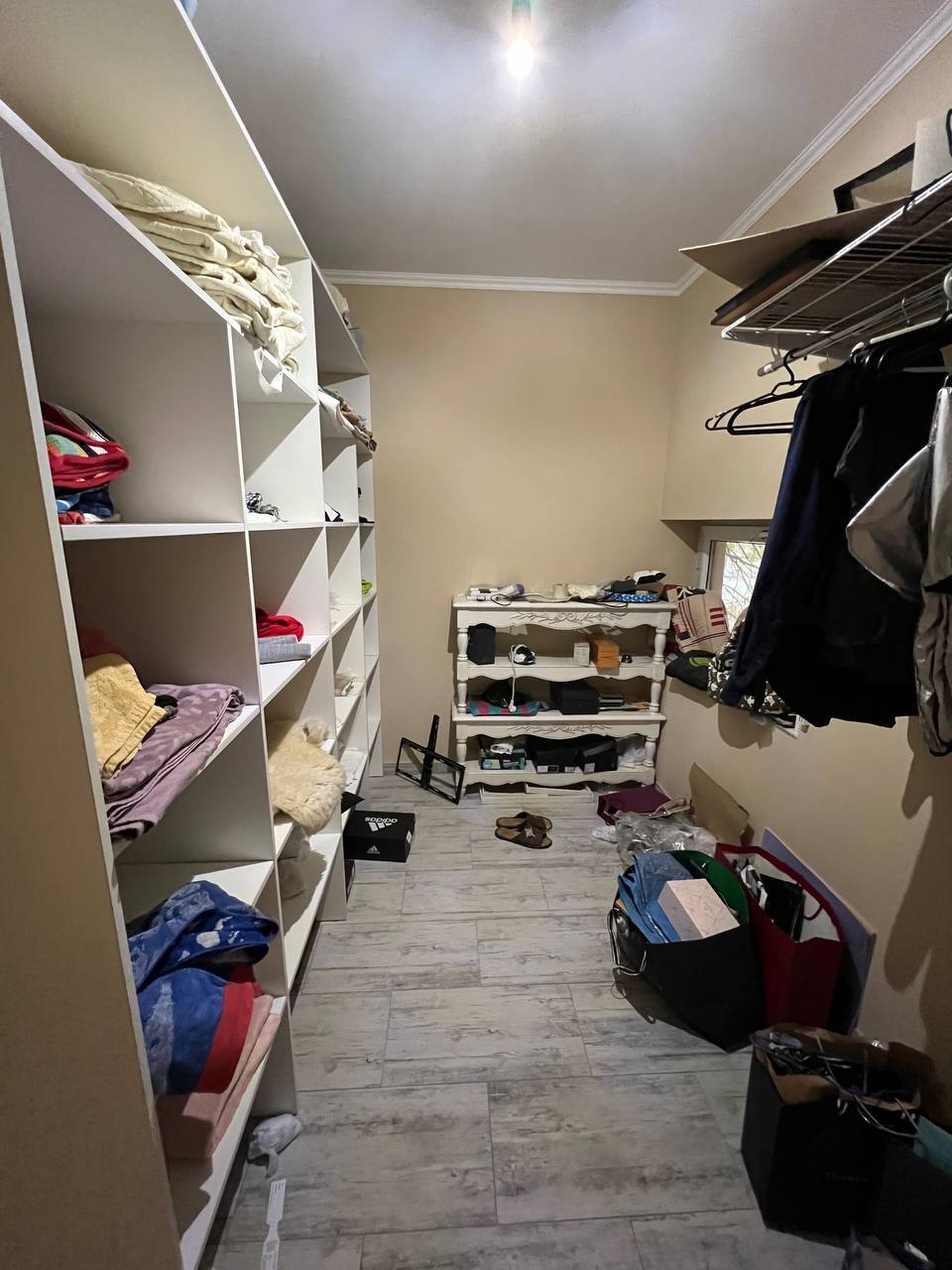 Продаж котеджу 470 м², Батумська вул., ул.38