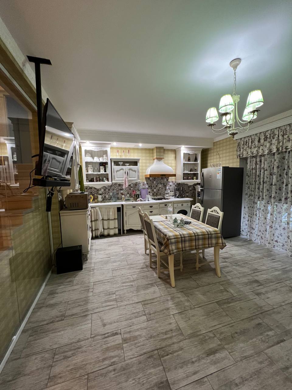 Продажа коттеджа 470 м², Батумская ул., ул.38