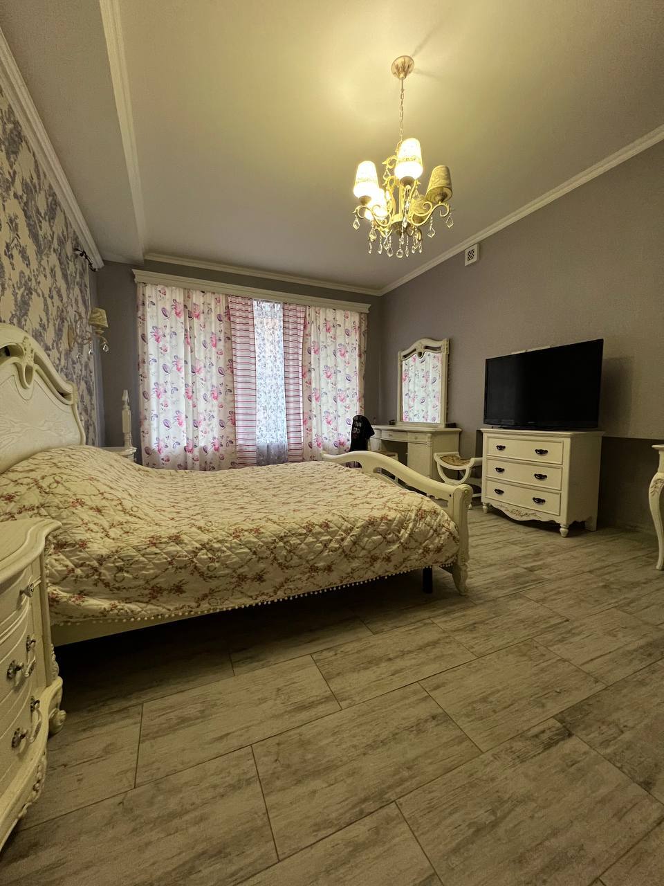 Продажа коттеджа 470 м², Батумская ул., ул.38