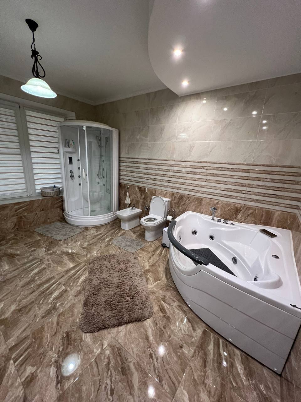 Продажа коттеджа 470 м², Батумская ул., ул.38