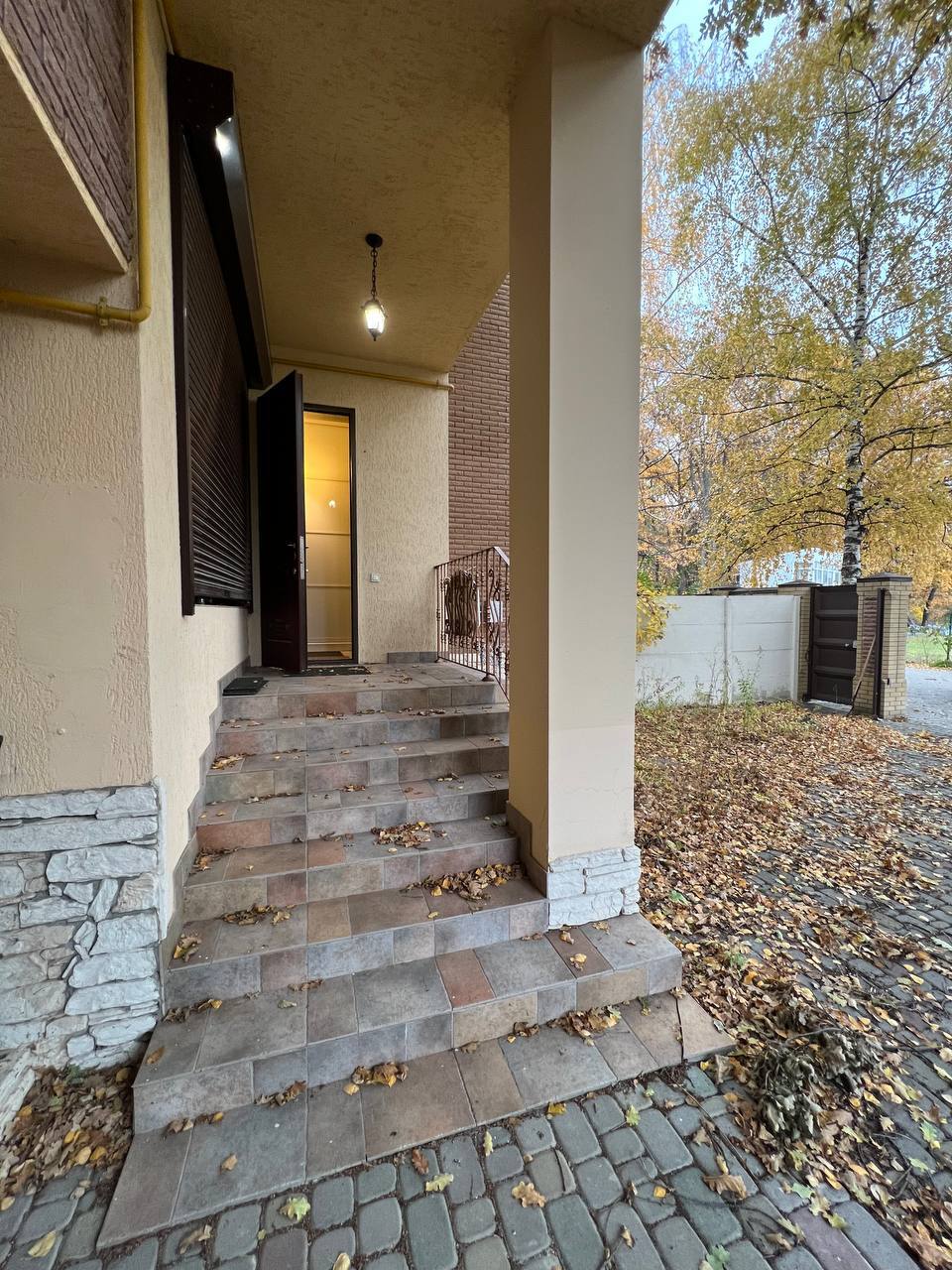 Продажа коттеджа 470 м², Батумская ул., ул.38