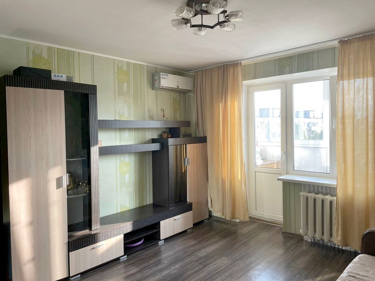 Продаж 2-кімнатної квартири 52 м², Калинова вул., 53