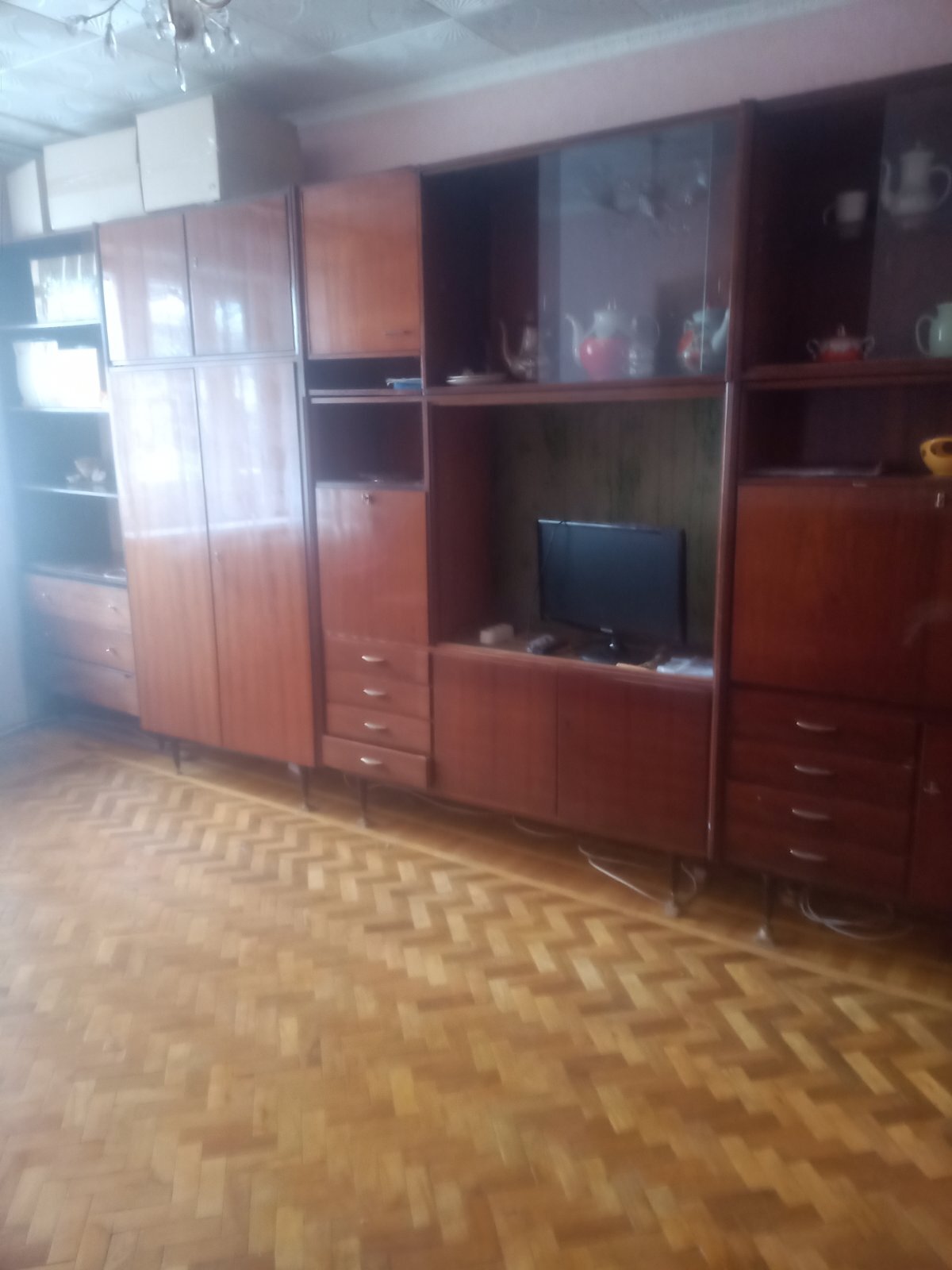 Оренда 2-кімнатної квартири 56 м², Петропавлівська вул., 11