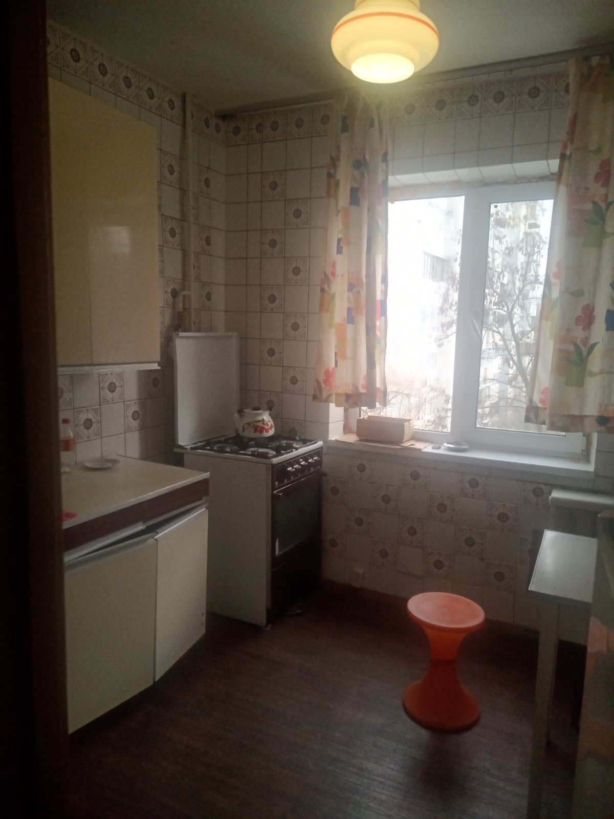 Оренда 2-кімнатної квартири 56 м², Петропавлівська вул., 11