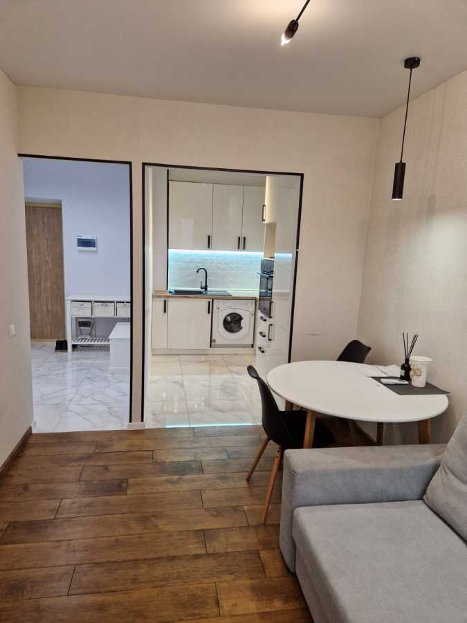 Продажа 2-комнатной квартиры 47 м², Симона Петлюры ул., 20
