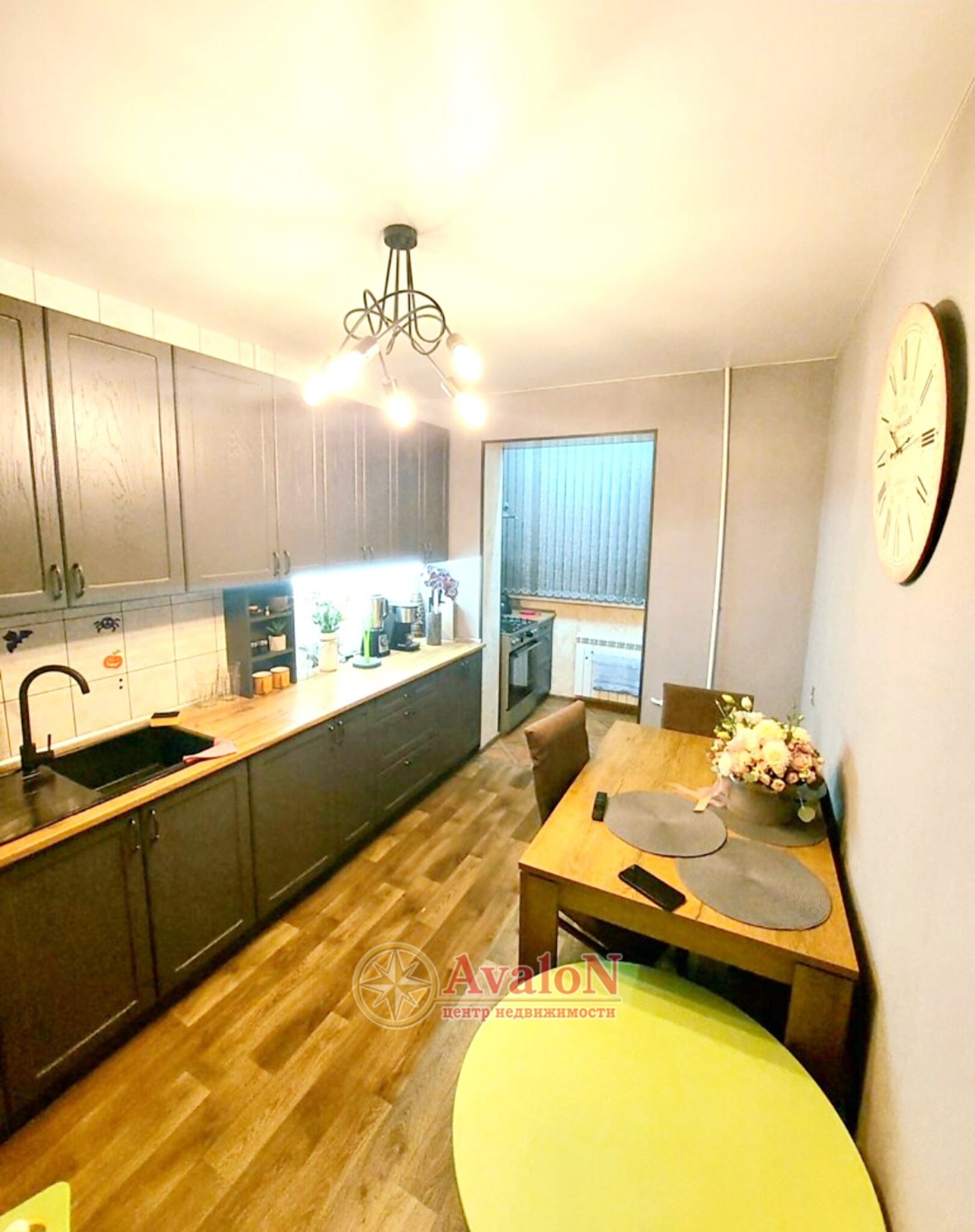 Продажа 3-комнатной квартиры 66 м², Героев обороны Одессы ул.