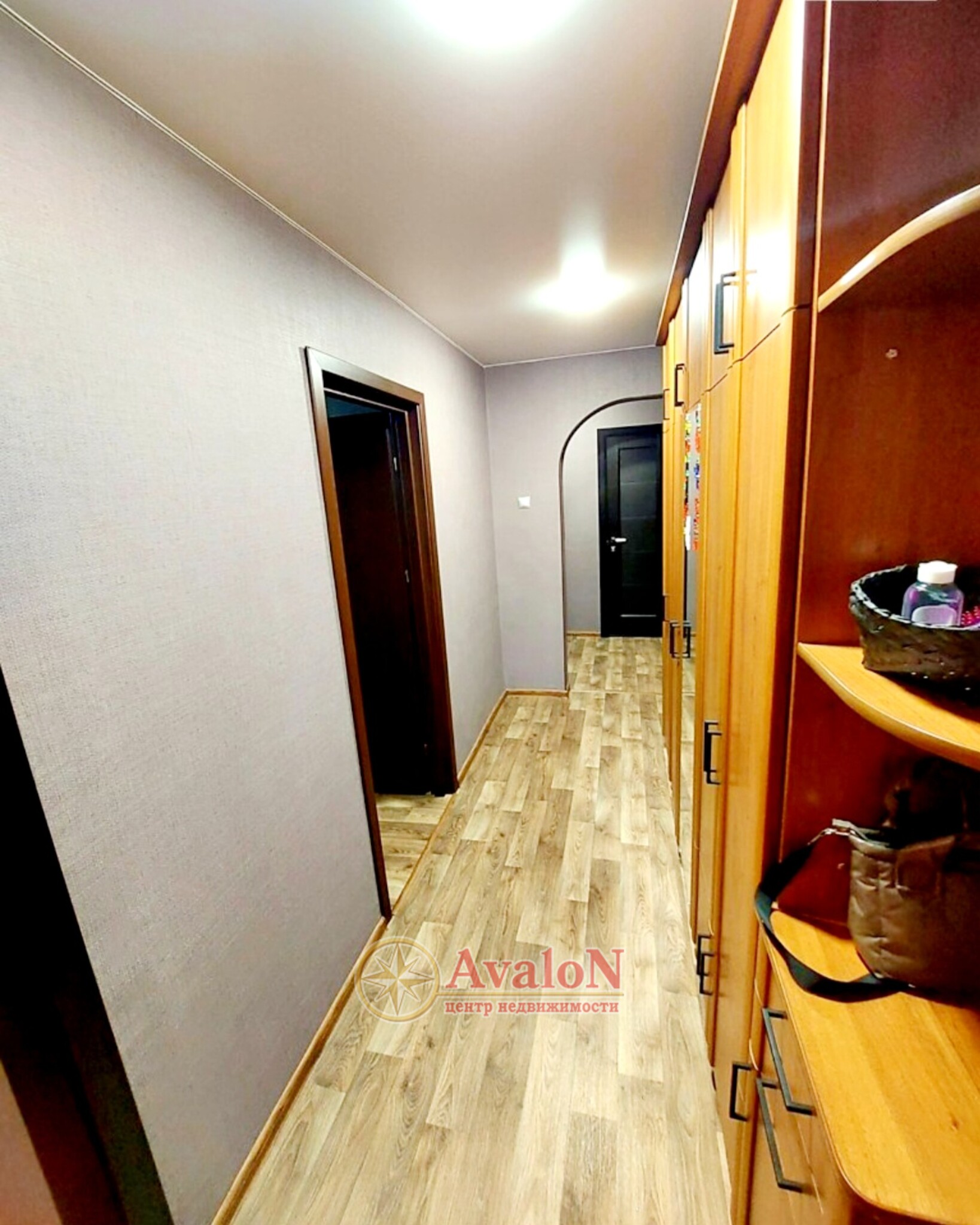 Продаж 3-кімнатної квартири 66 м², Героїв оборони Одеси вул.