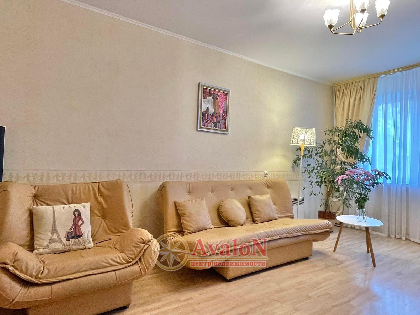 Продаж 3-кімнатної квартири 63 м², Володимира Висоцького вул.