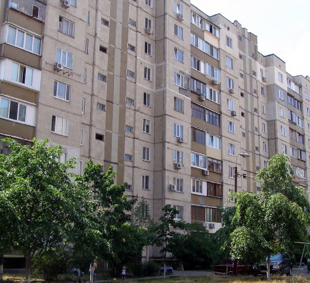 Оренда 3-кімнатної квартири 70 м², Драгоманова вул., 42А