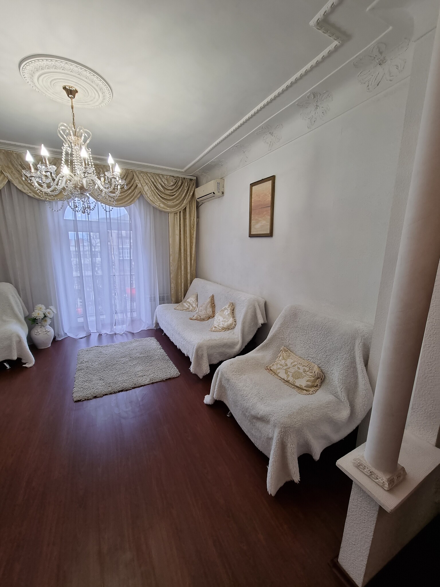 2-комнатная квартира посуточно 60 м², Дмитрия Яворницкого просп., 67