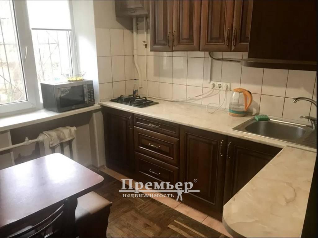 Продаж 2-кімнатної квартири 44 м², Черняховского вул.