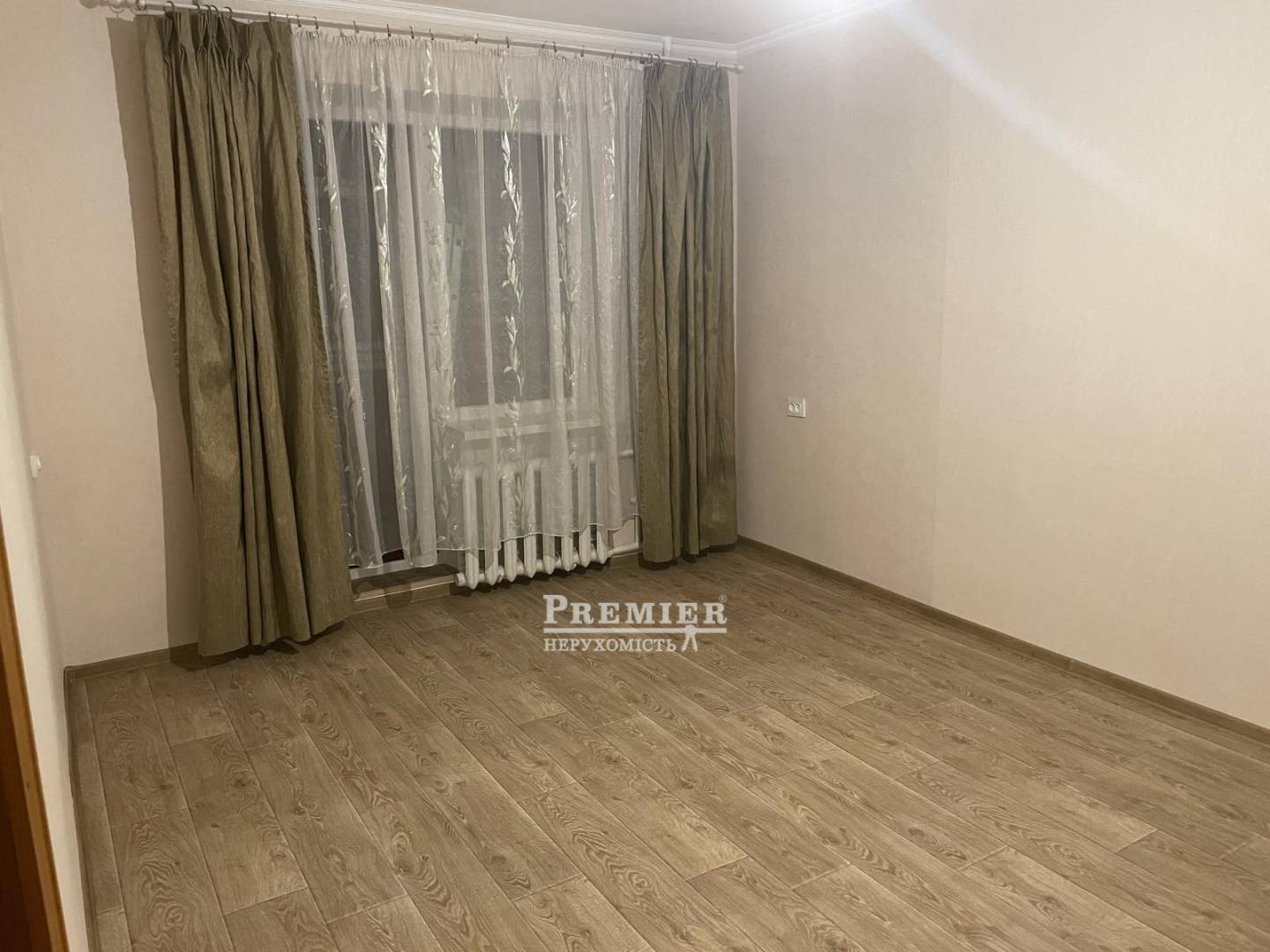 Продаж 2-кімнатної квартири 49 м², Середньофонтанська вул.