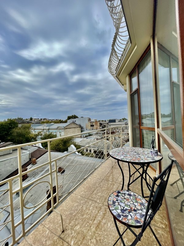 Продажа 1-комнатной квартиры 41 м², Греческая ул., 5