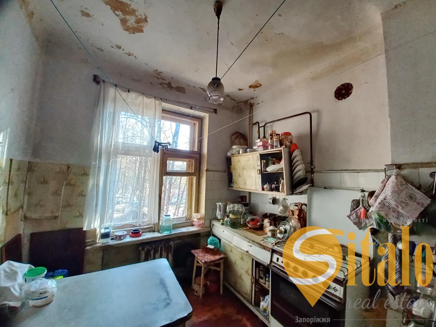 Продаж 3-кімнатної квартири 81 м², Незалежної України вул.