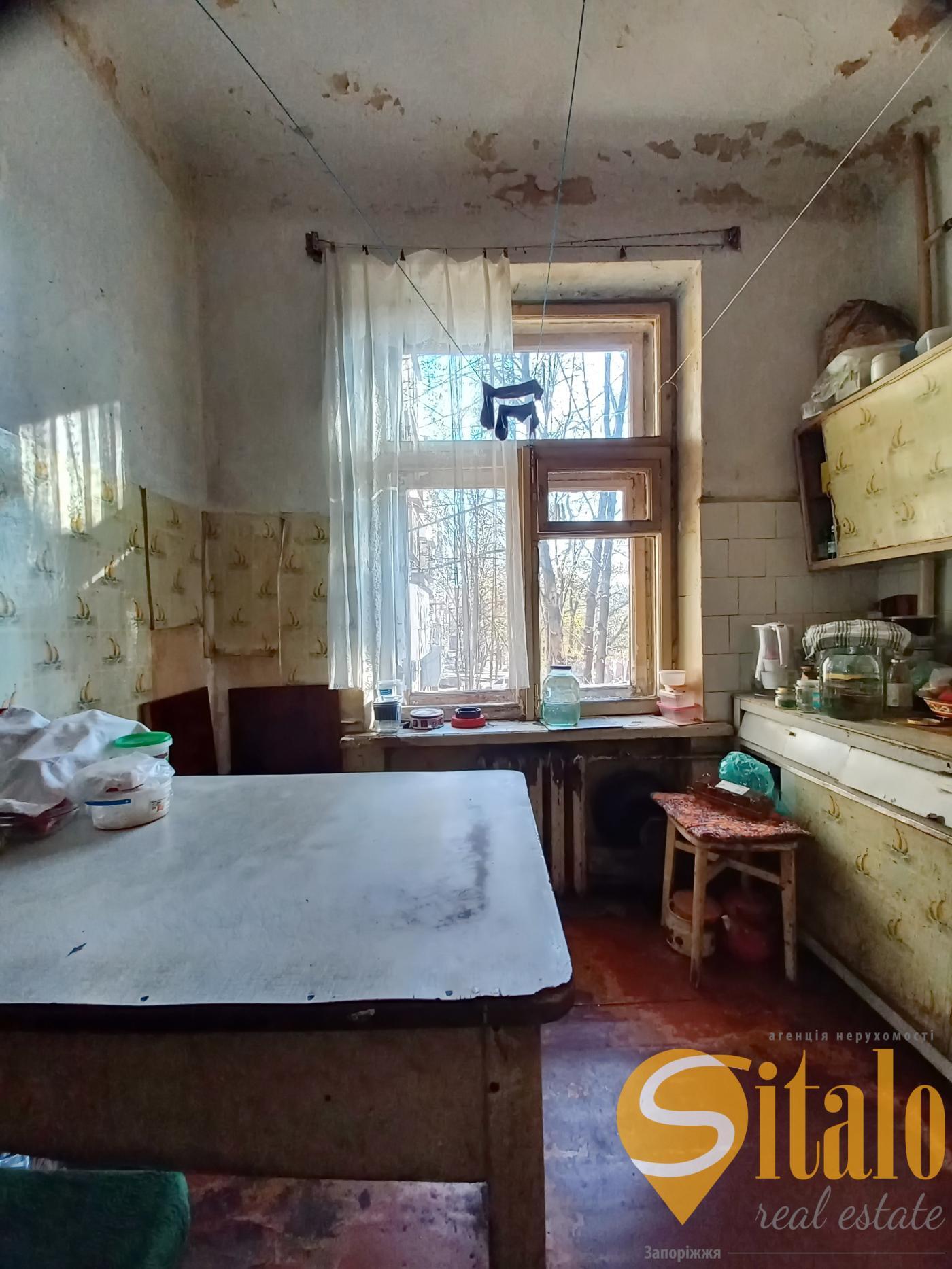 Продаж 3-кімнатної квартири 81 м², Незалежної України вул.