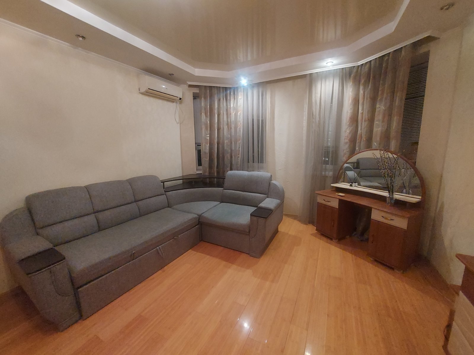 Оренда 1-кімнатної квартири 50 м², Академіка Вільямса вул., 59И