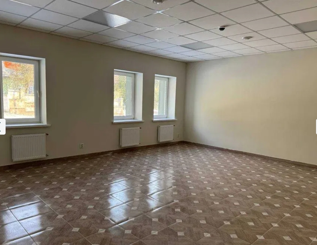 Аренда помещения свободного назначения 152 м², Маловского ул.