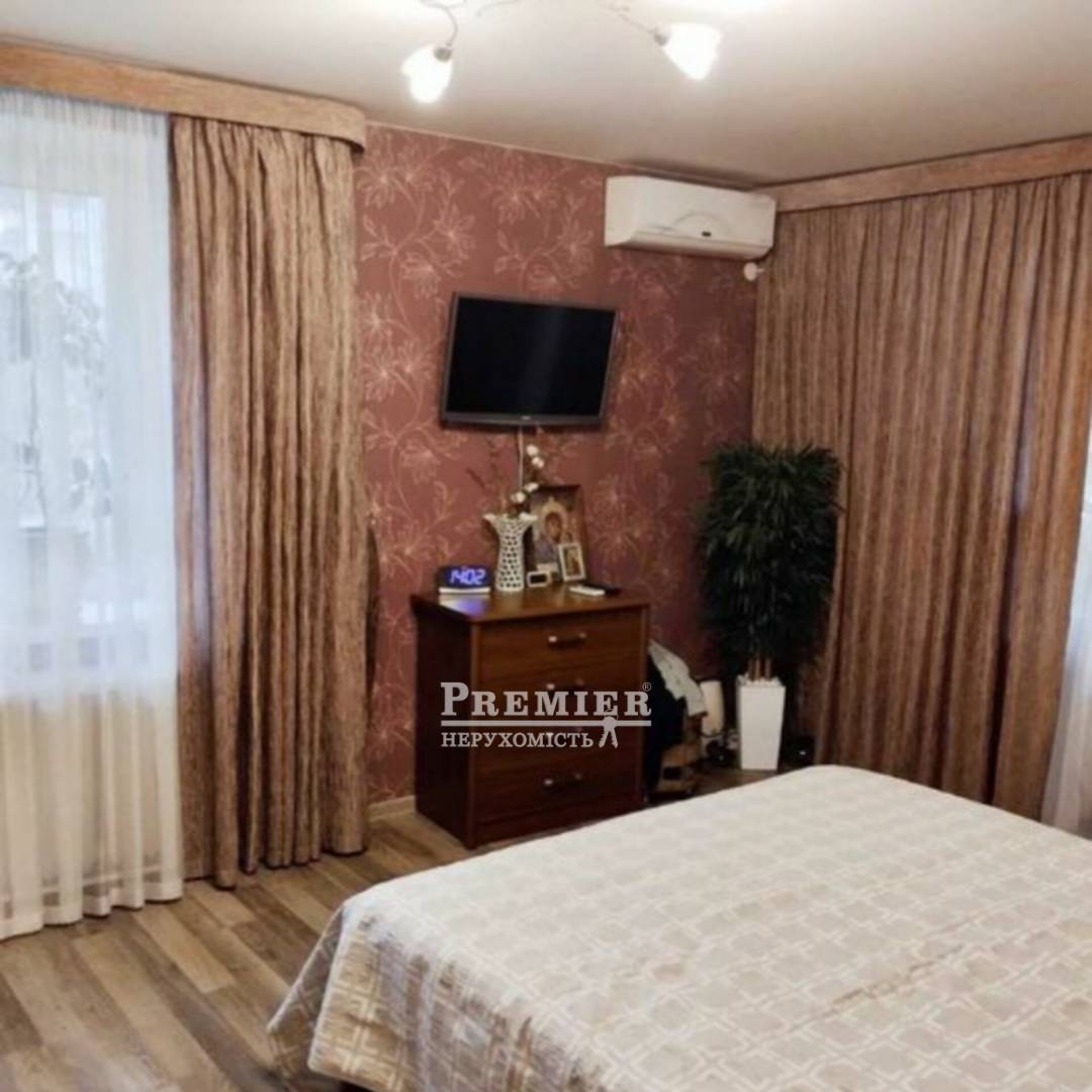 Продажа 2-комнатной квартиры 80 м², Академика Сахарова ул.