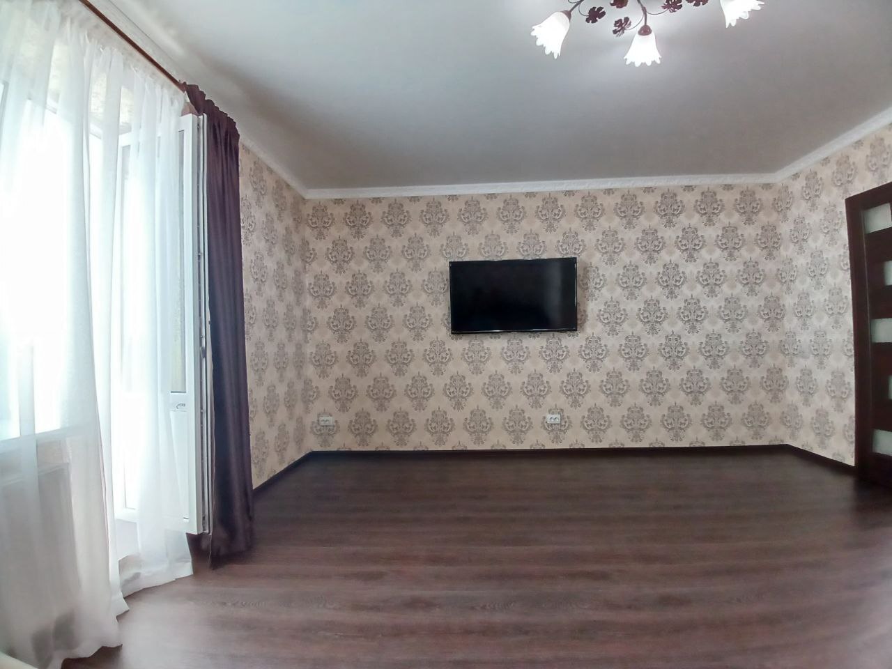 Продажа 2-комнатной квартиры 72.5 м², Михаила Лушпы просп.