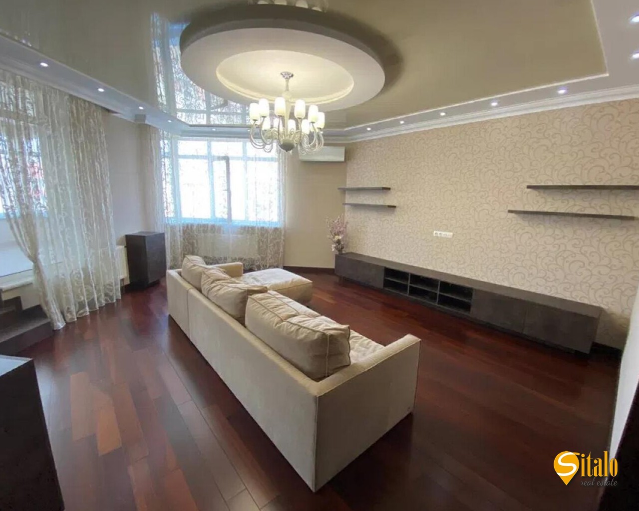 Продажа 5-комнатной квартиры 220 м², Академика Вильямса ул., 3А