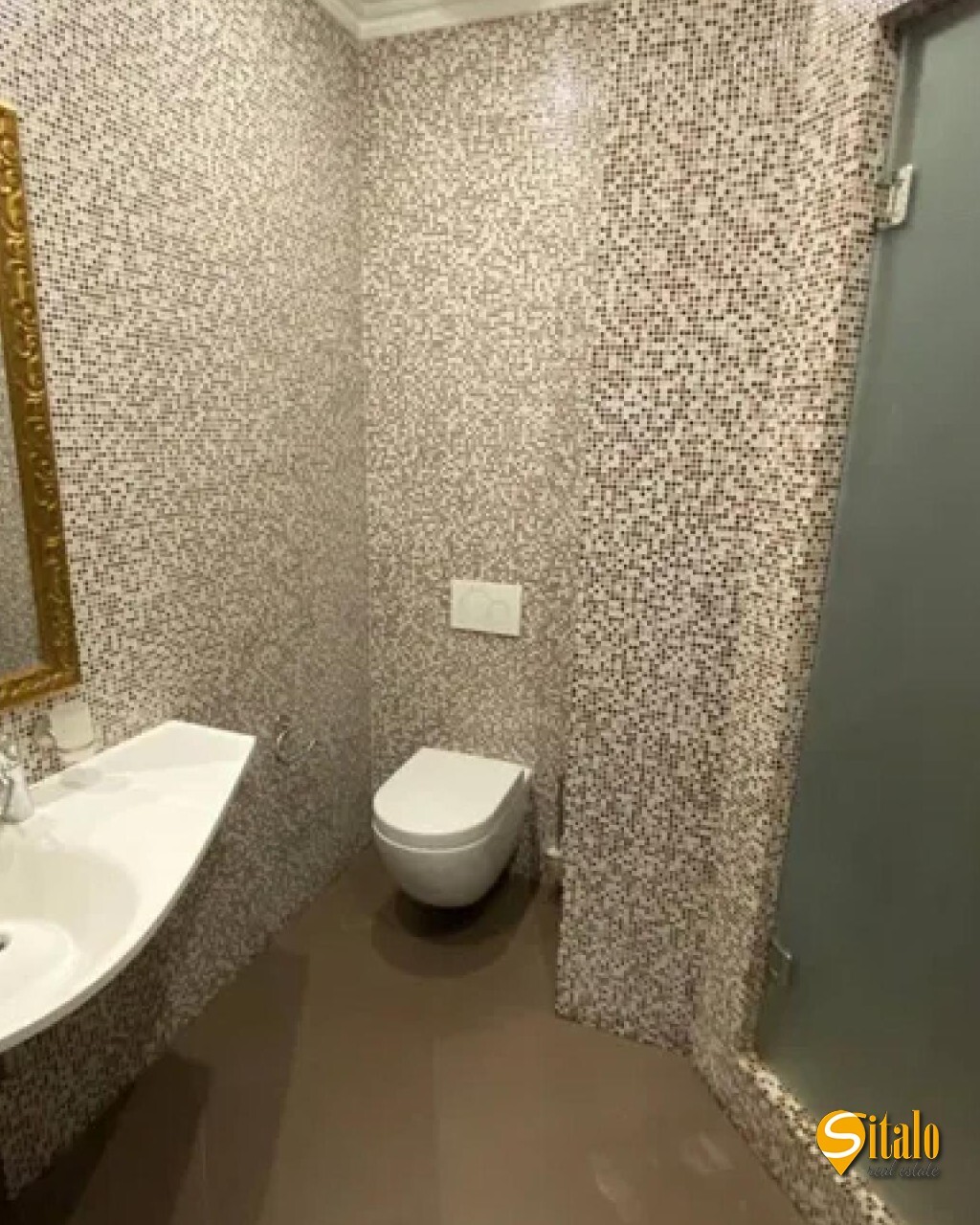 Продажа 5-комнатной квартиры 220 м², Академика Вильямса ул., 3А