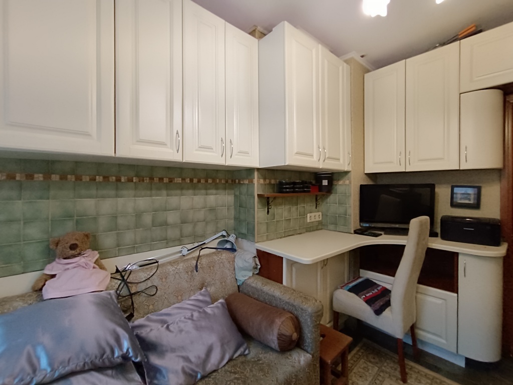 Продаж 2-кімнатної квартири 48 м², Балківська вул., 21