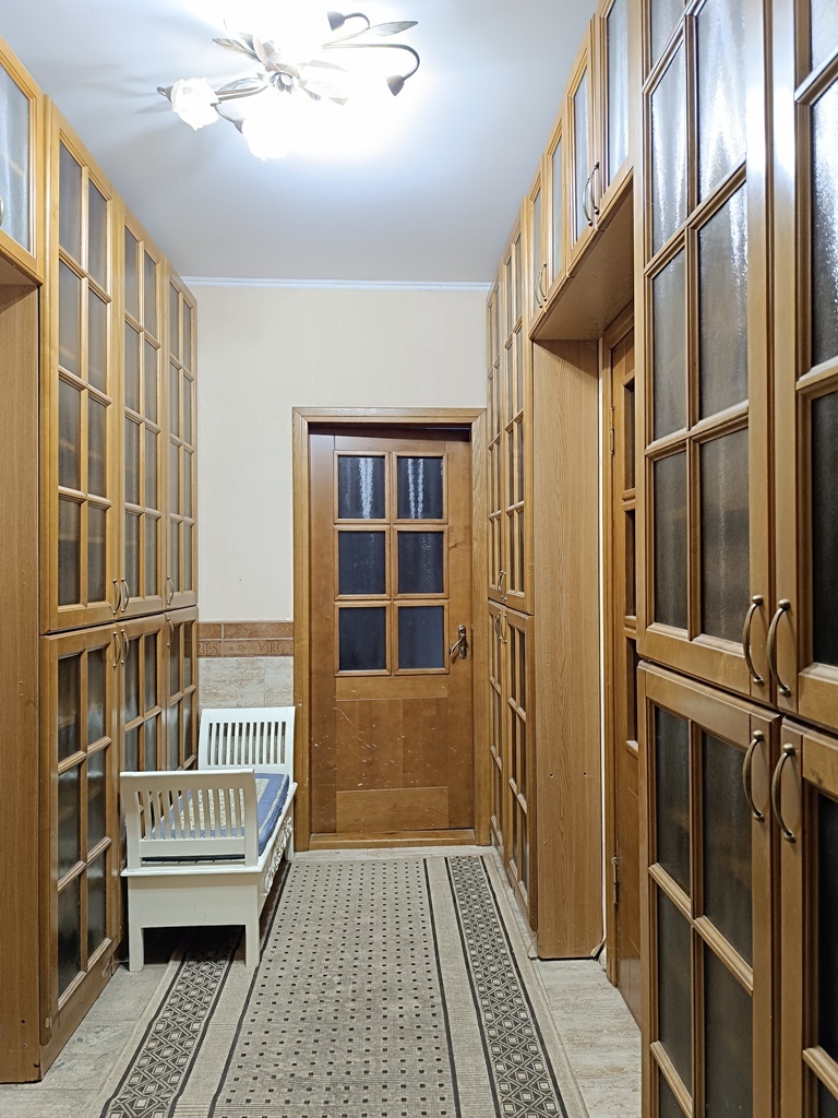 Продаж 2-кімнатної квартири 48 м², Балківська вул., 21