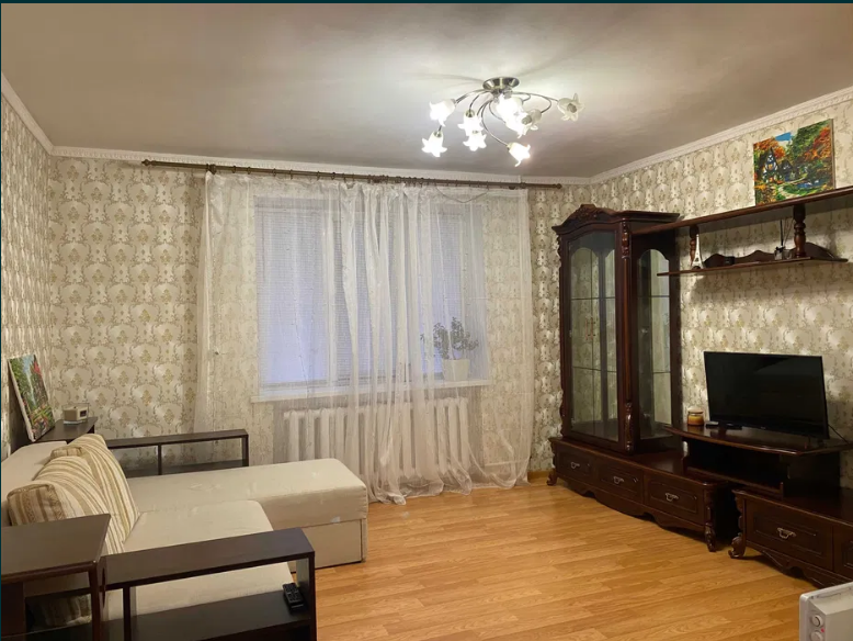 Продажа 1-комнатной квартиры 37 м², Тверская ул., 17