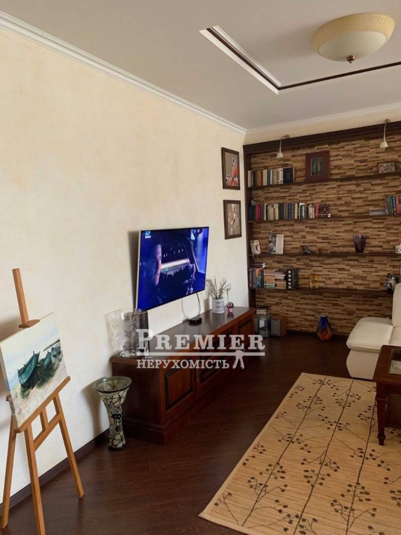 Продаж 1-кімнатної квартири 70 м², Левитана вул.