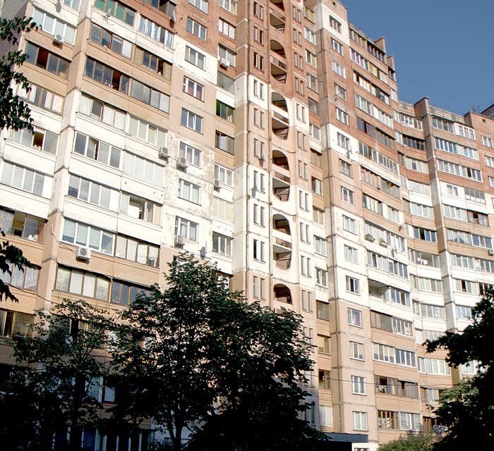 Продаж 3-кімнатної квартири 72 м², Миколи Закревського вул., 13