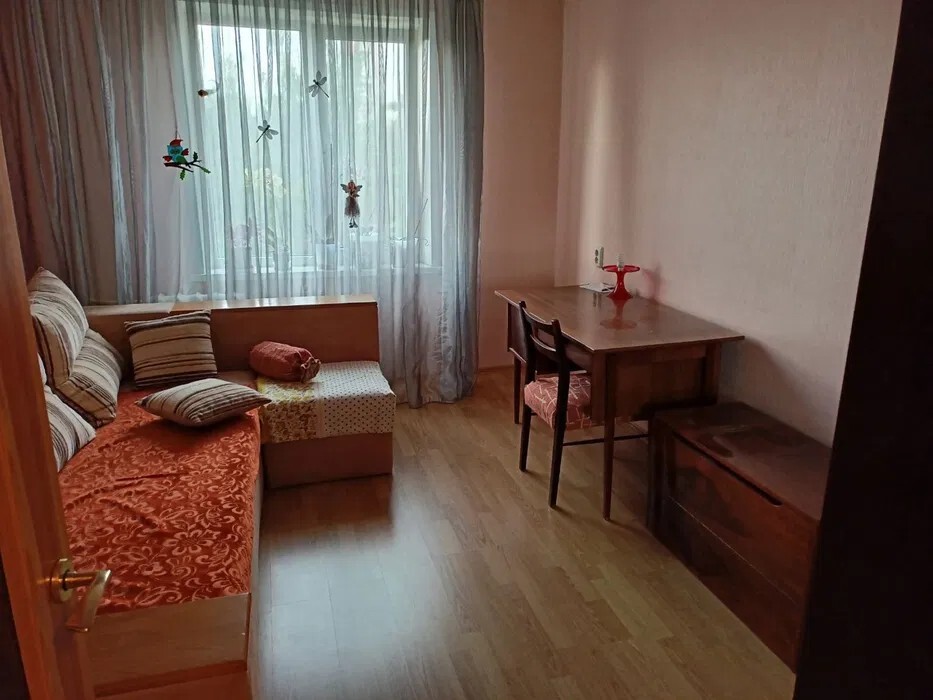 Аренда 1-комнатной квартиры 38 м², Гули Королевой ул.
