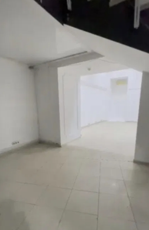 Оренда торговельного приміщення 300 м², Дерибасовская вул.