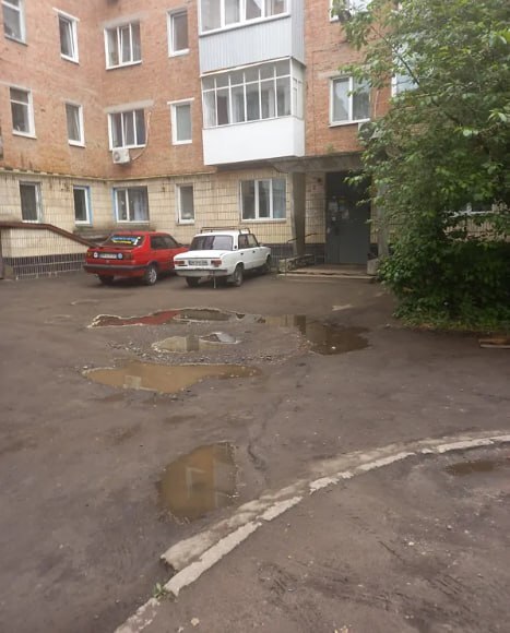 Продаж 1-кімнатної квартири 23 м², Нижньосироватська вул.