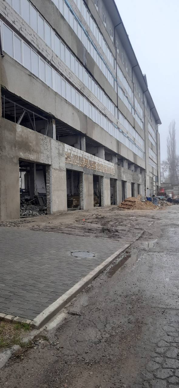 Оренда приміщення вільного призначення 860 м², Мельницька вул.