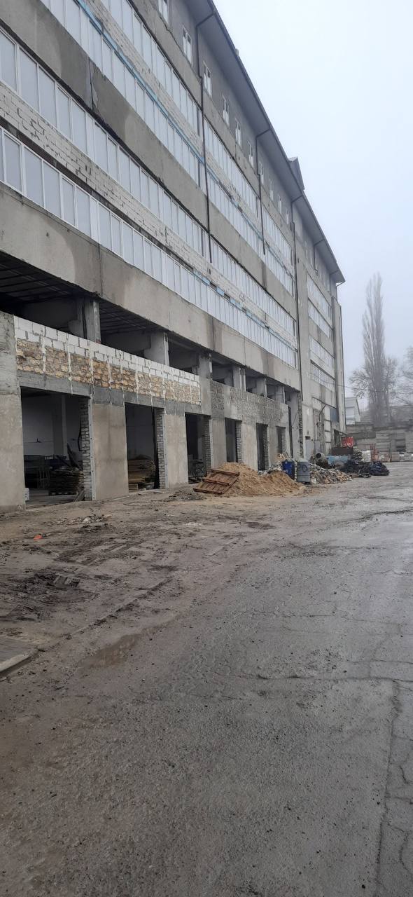 Оренда приміщення вільного призначення 860 м², Мельницька вул.