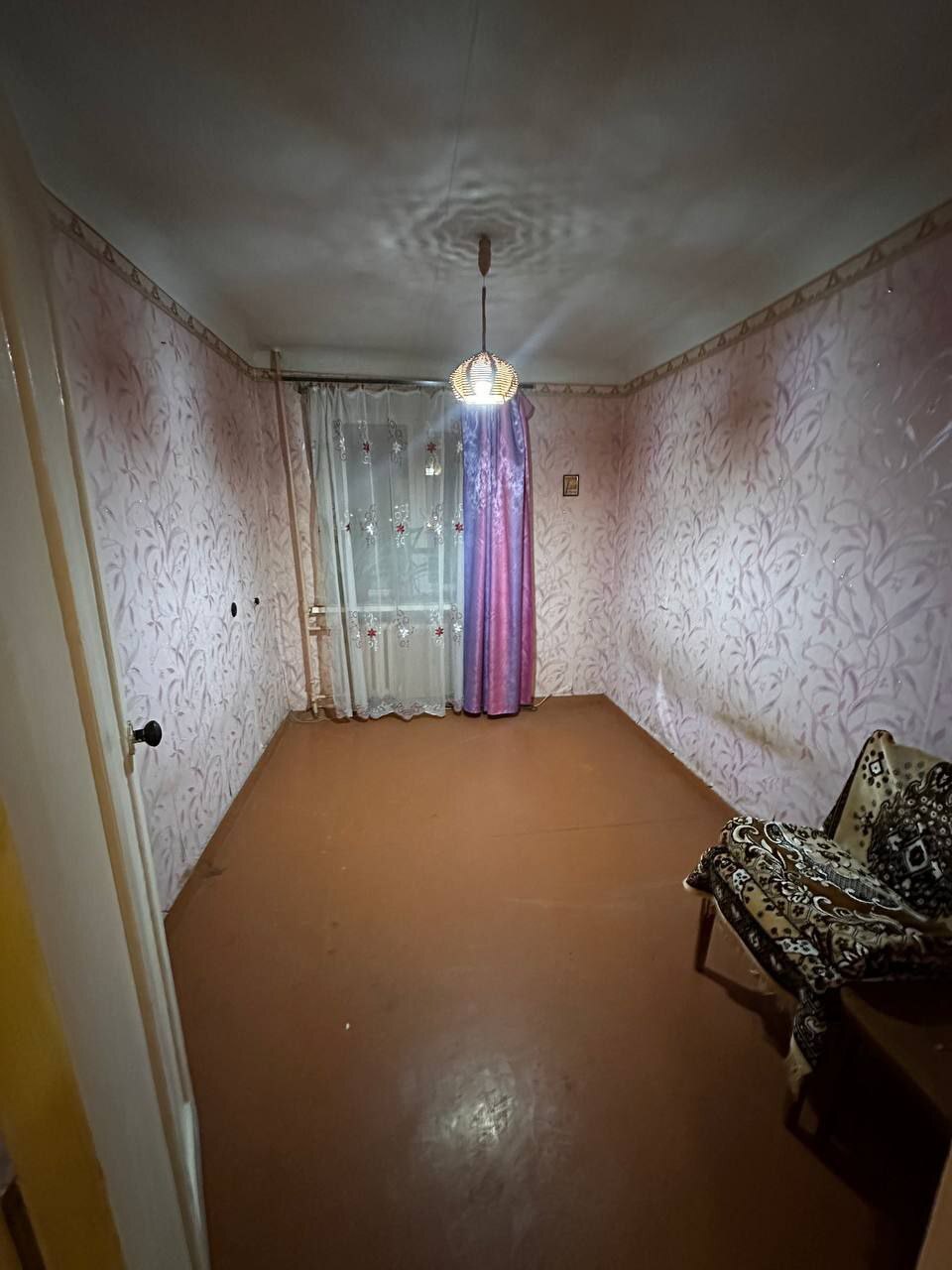 Продаж 3-кімнатної квартири 51.7 м², Першотравнева вул.