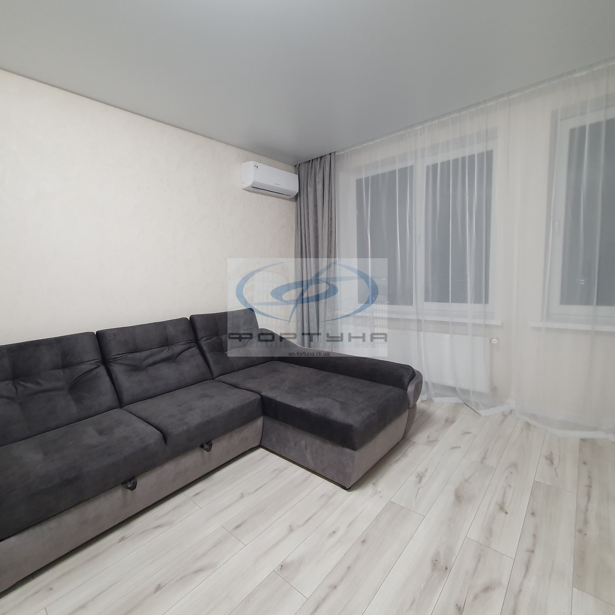 Продаж 3-кімнатної квартири 103 м², Гоголя вул., 302