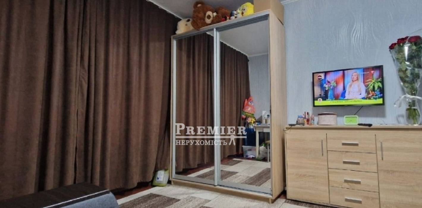 Продаж 1-кімнатної квартири 35 м², Добровольского просп.