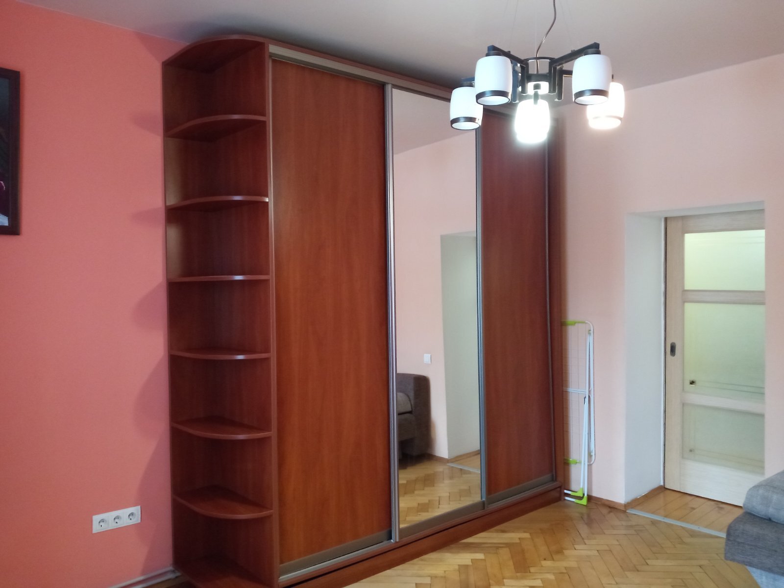 Продажа 1-комнатной квартиры 31 м², Николая Зерова ул.