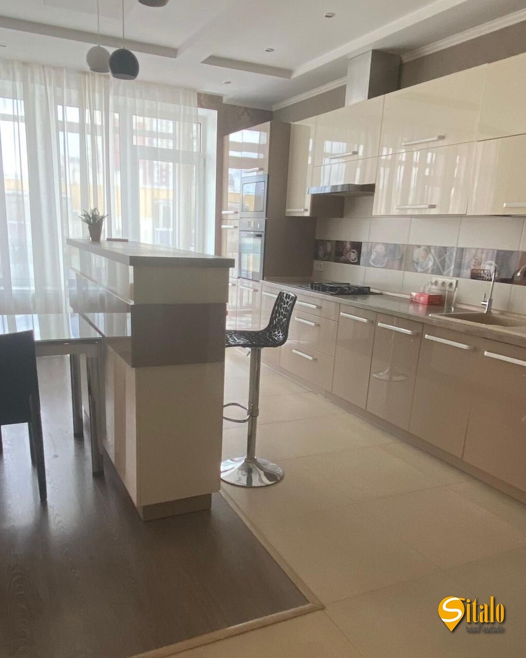 Продаж 4-кімнатної квартири 124.5 м², Сергія Данченка вул., 10