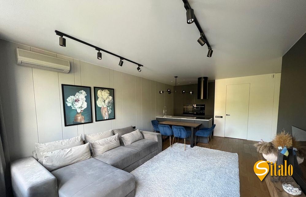 Продажа 2-комнатной квартиры 78 м², Салютная ул., 2Б