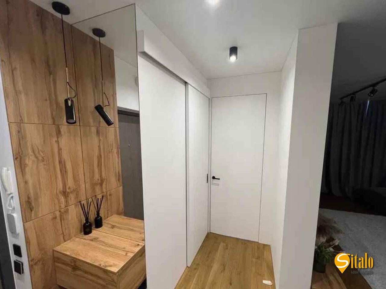 Продажа 2-комнатной квартиры 78 м², Салютная ул., 2Б